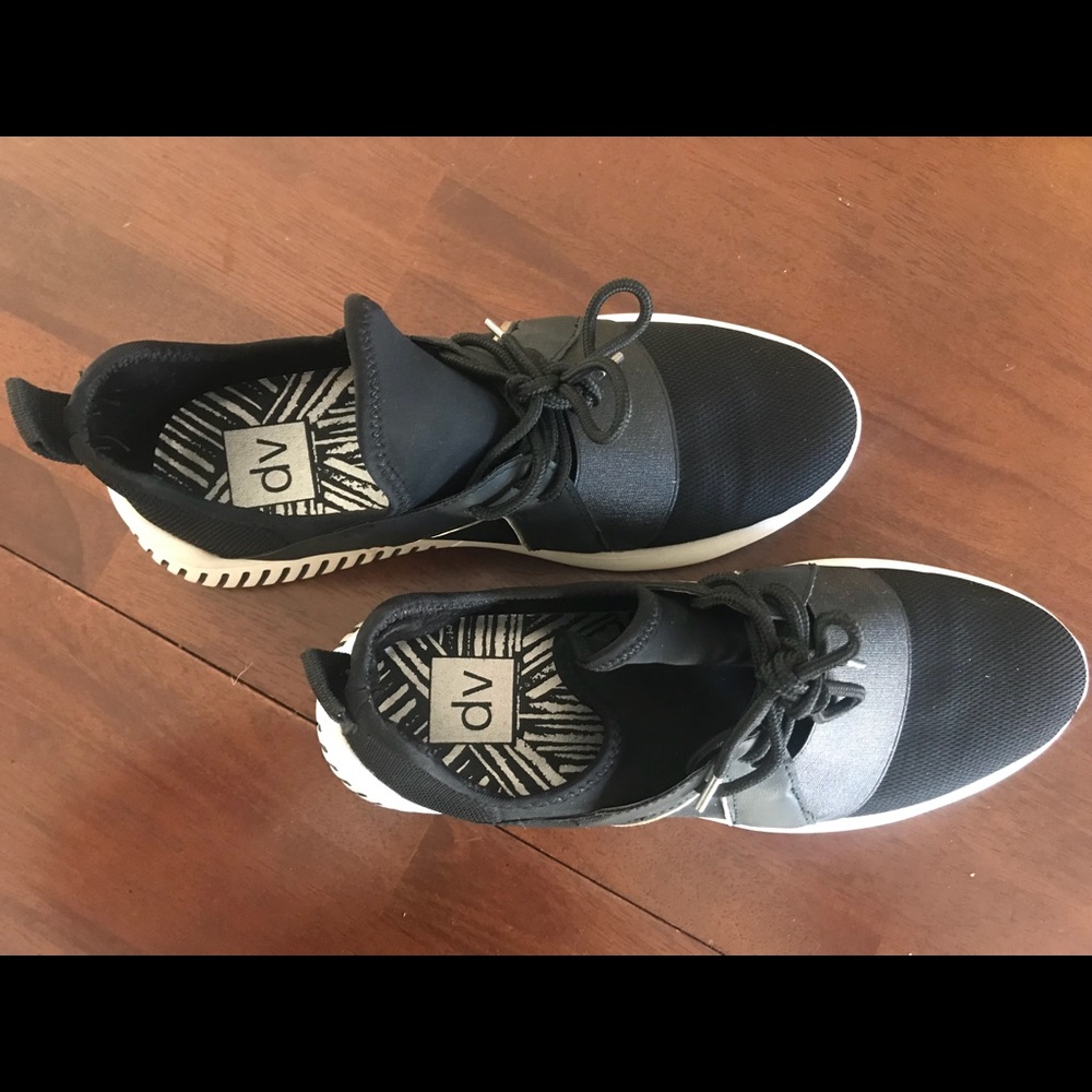 Shoes - Picture 3 of 3